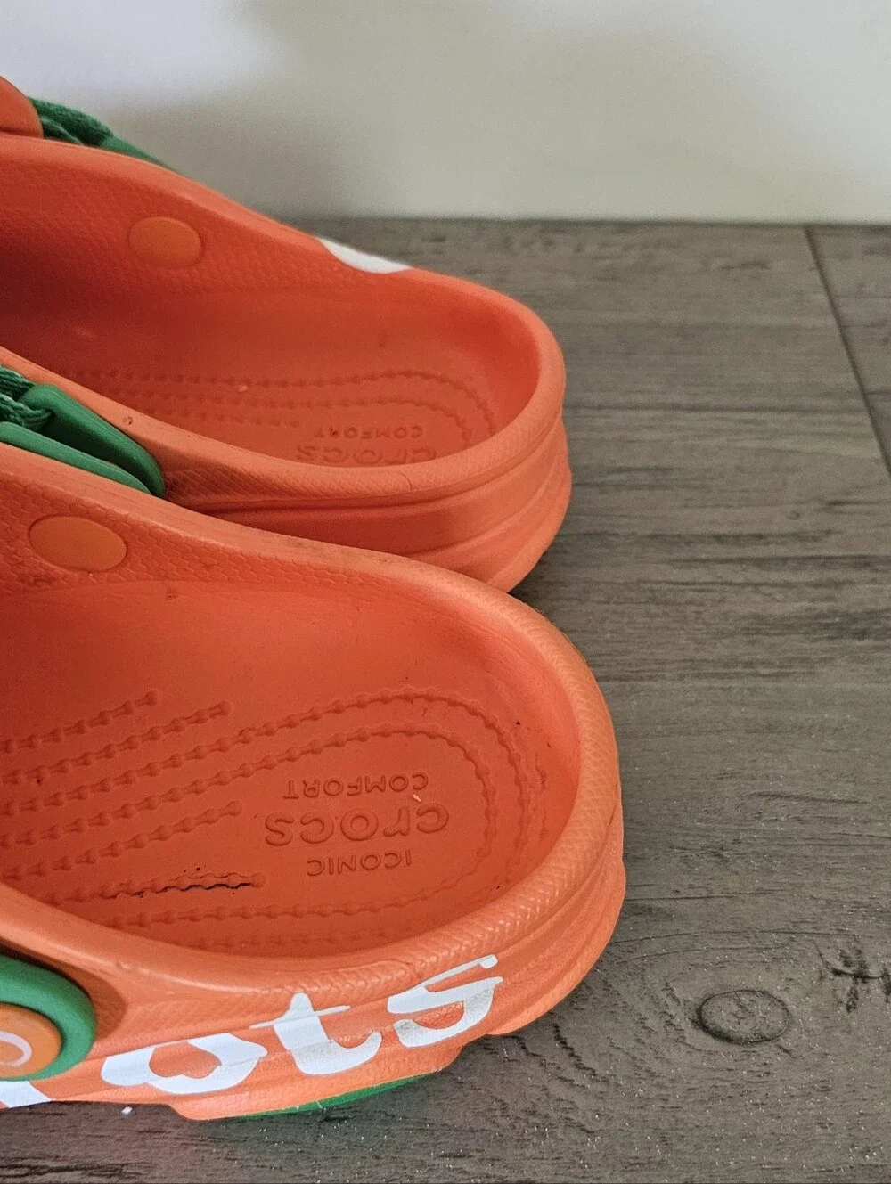 Crocs Carrots Classic All Terrain Kids Boy J 4 Orange Green